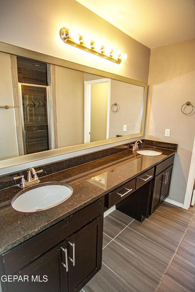 14913 Tierra Isaiah Avenue - Photo 17