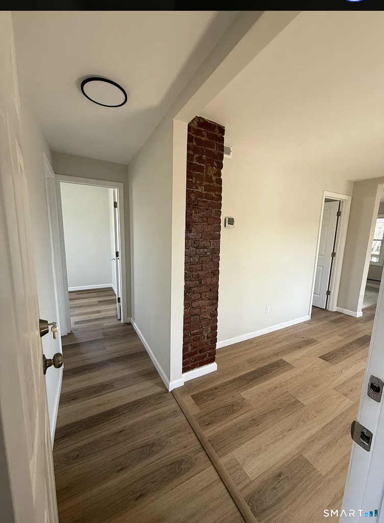 2 Center Avenue - Photo 7