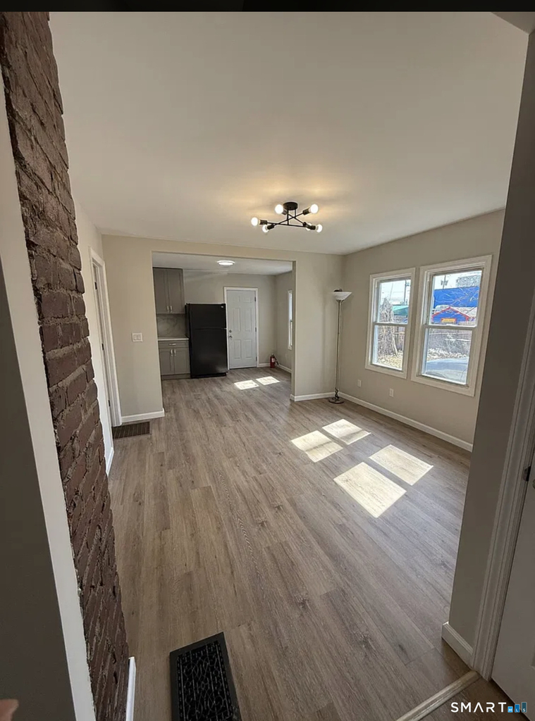 2 Center Avenue - Photo 2