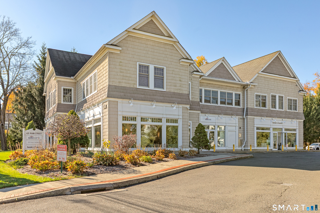 621 Main Street - Photo 0