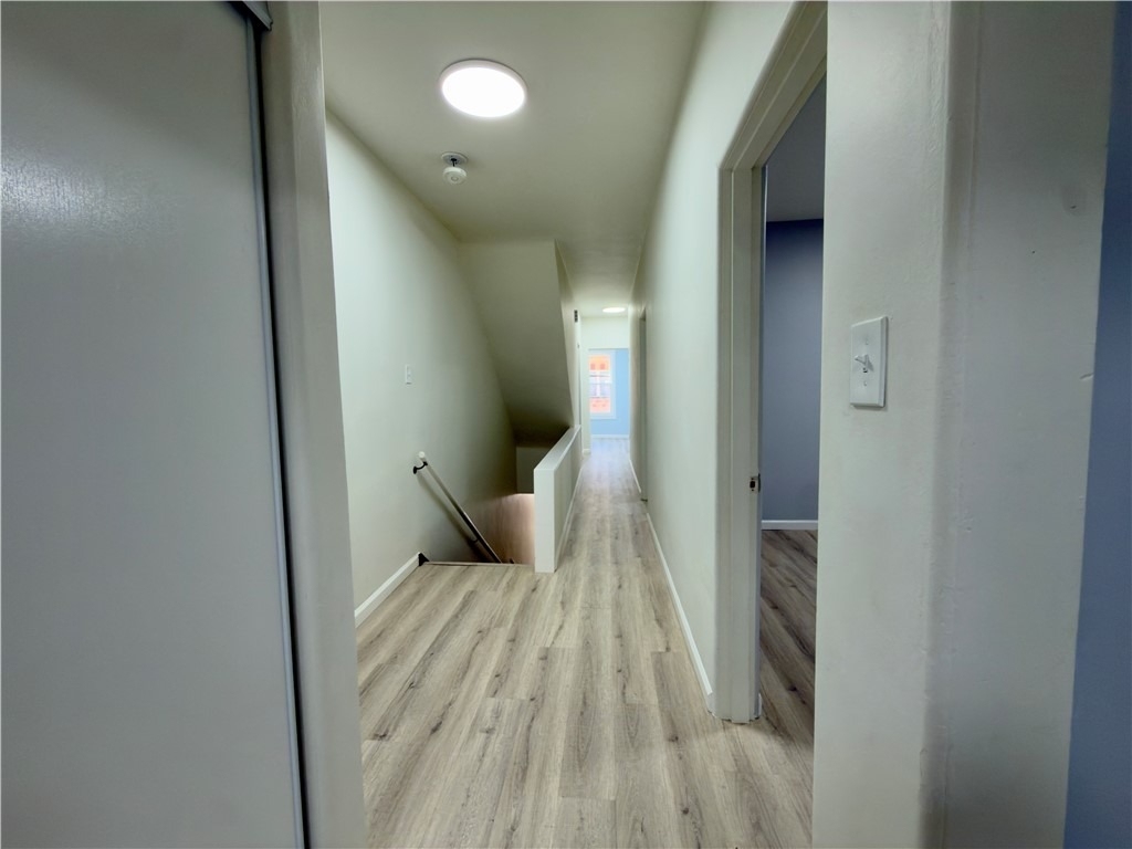 730 Broadway Ave - Photo 4