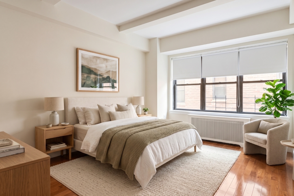East 57th Street - Photo 0