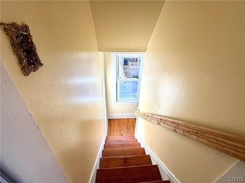 210 Grant Avenue - Photo 13
