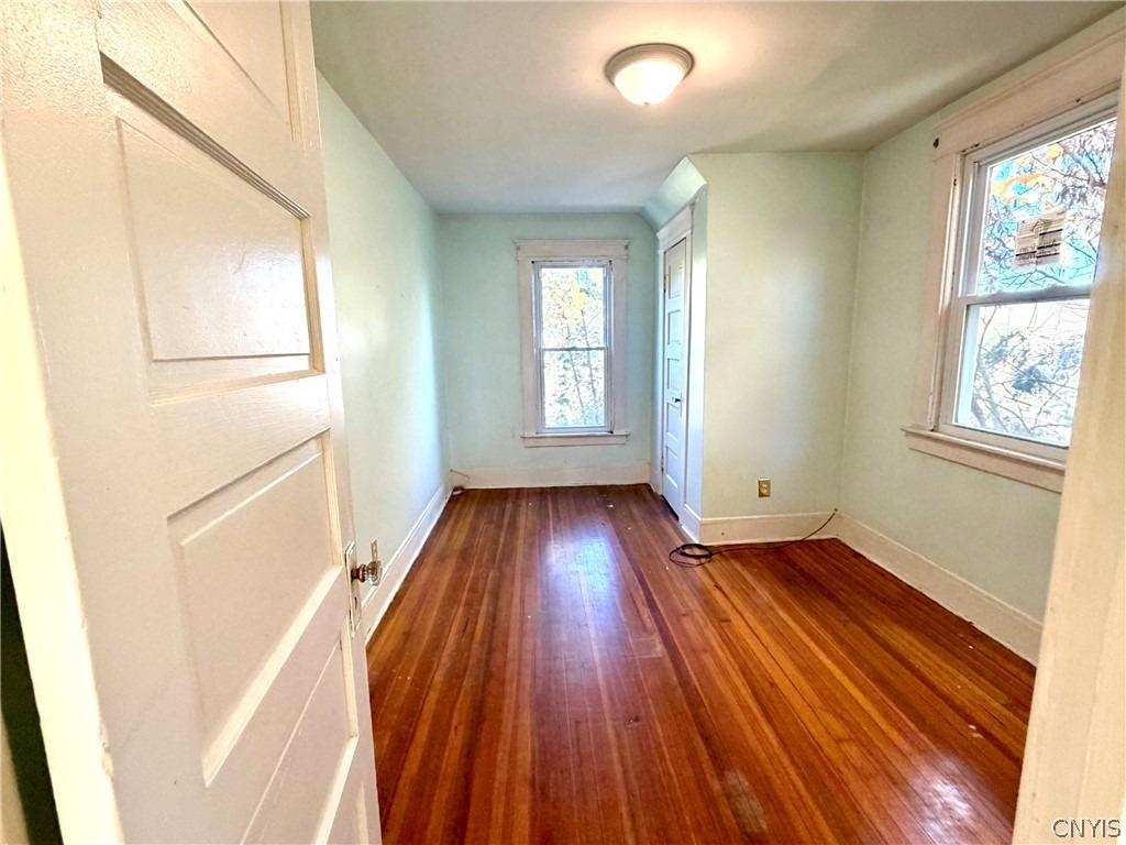210 Grant Avenue - Photo 23