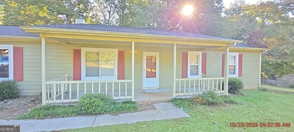 195 Summertown Drive - Photo 1