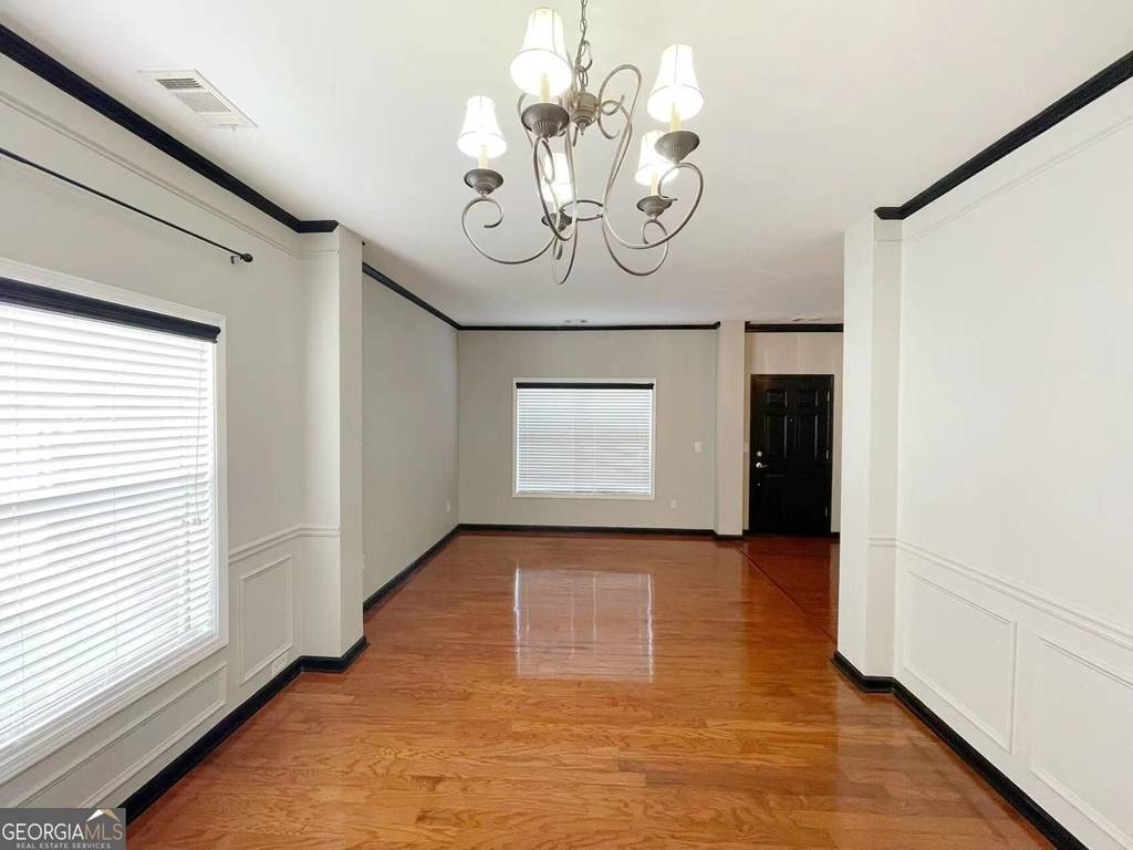 401 Norton Crossing - Photo 3