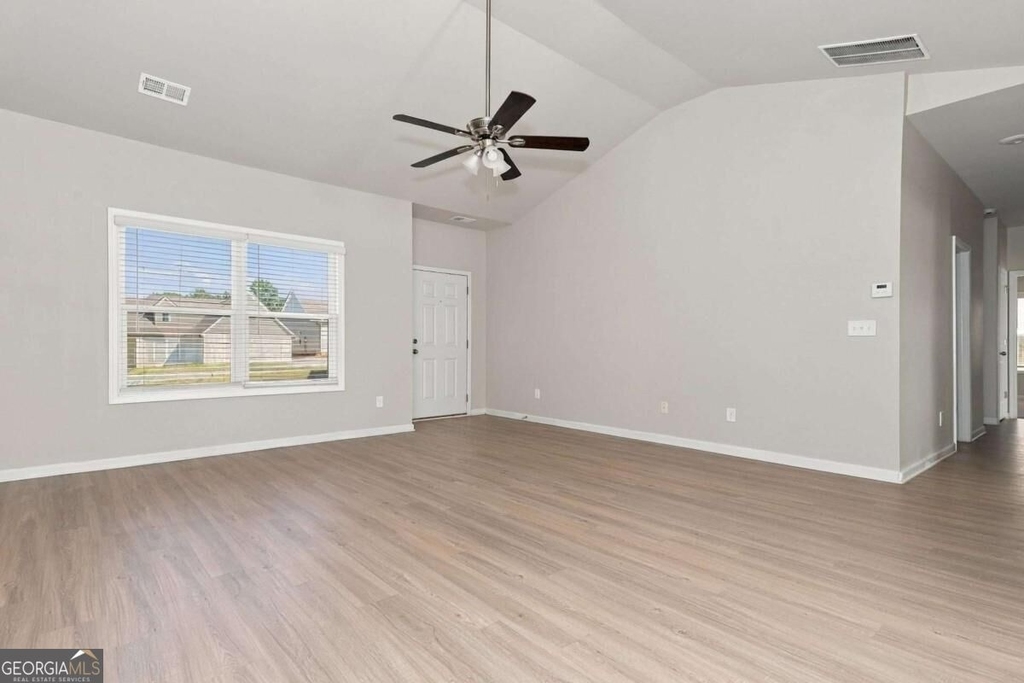 126 Culver Street - Photo 4