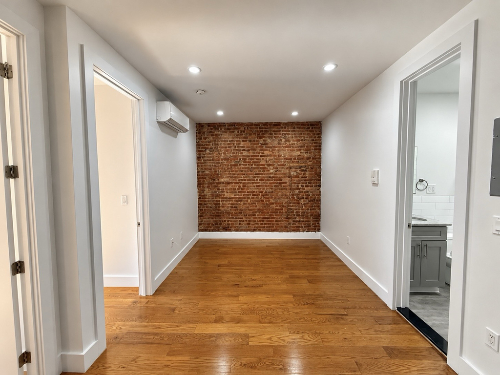 1380 Flatbush Avenue - Photo 8