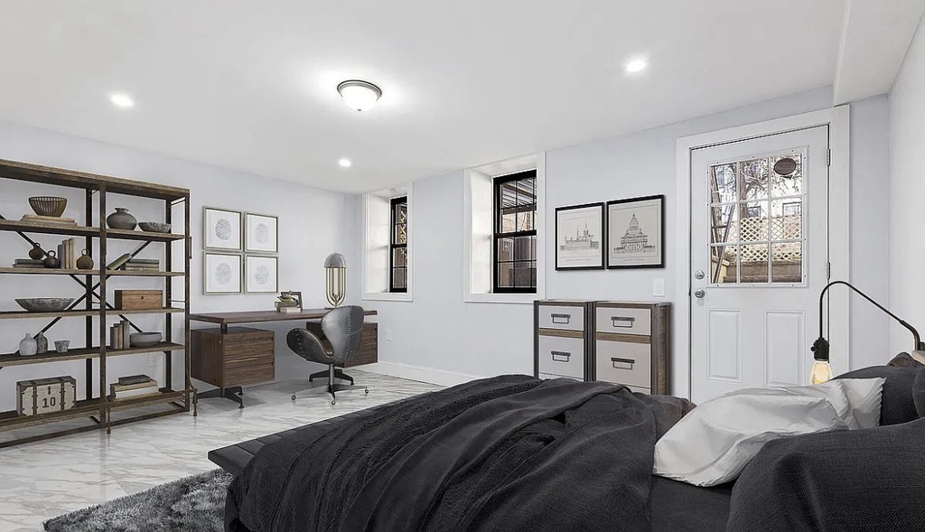 1075 Hancock Street - Photo 1