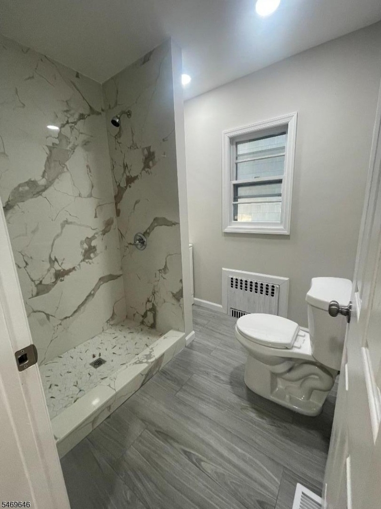 241 North Ave - Photo 2