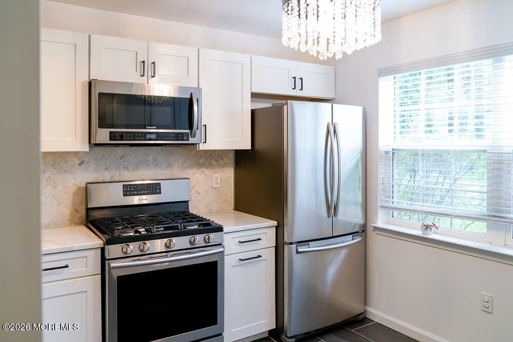 23 Commons Drive - Photo 6