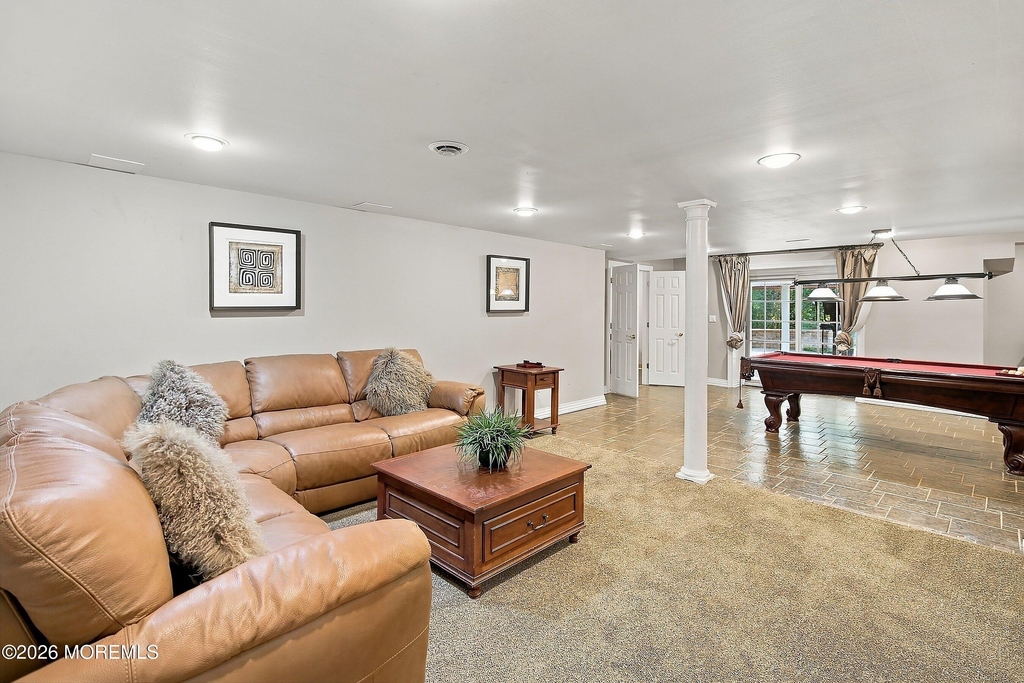 309 Flower Lane - Photo 18