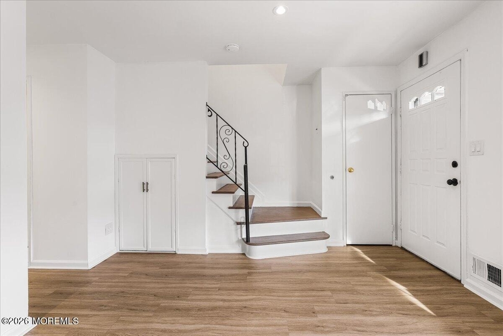 114 Village Green Way - Photo 12
