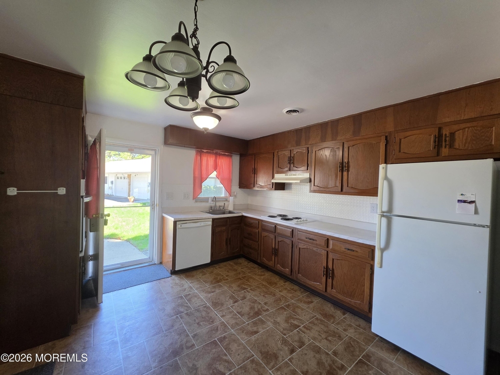 33b Edinburgh Lane - Photo 3