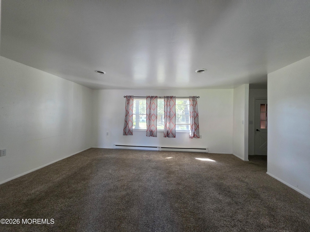 33b Edinburgh Lane - Photo 5