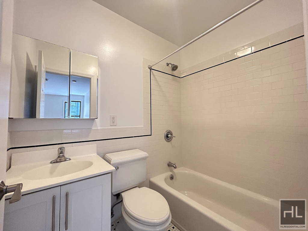 West 56 Street - Photo 5