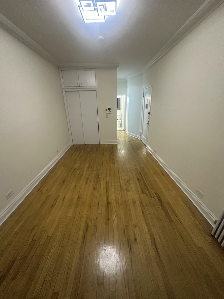 417 West 56th Street - Photo 10