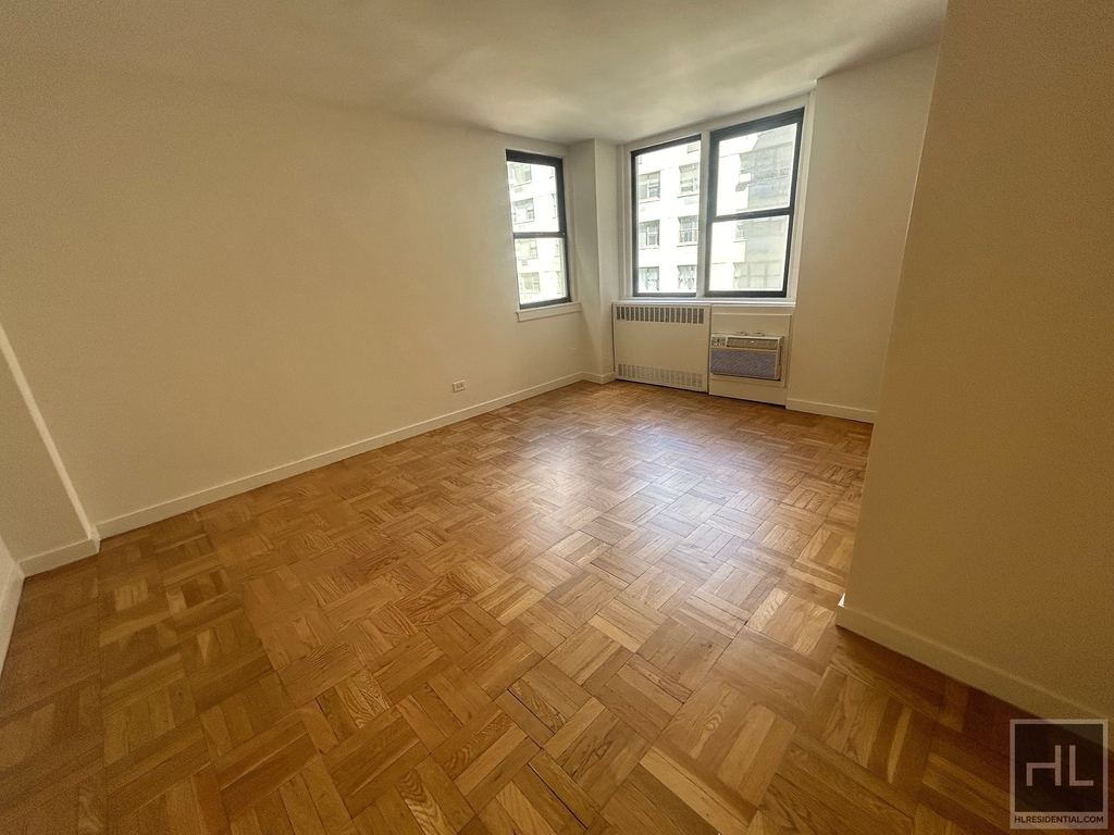East 79th Street - Photo 1