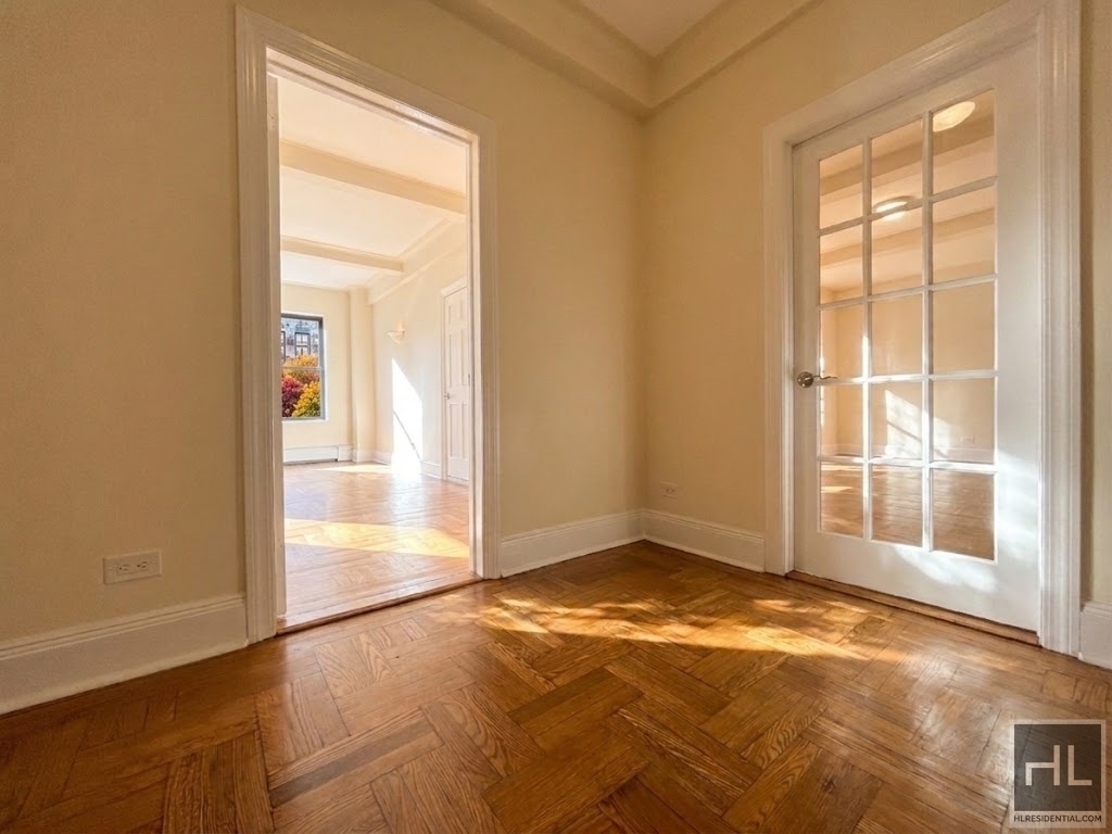 West 79 Street - Photo 2