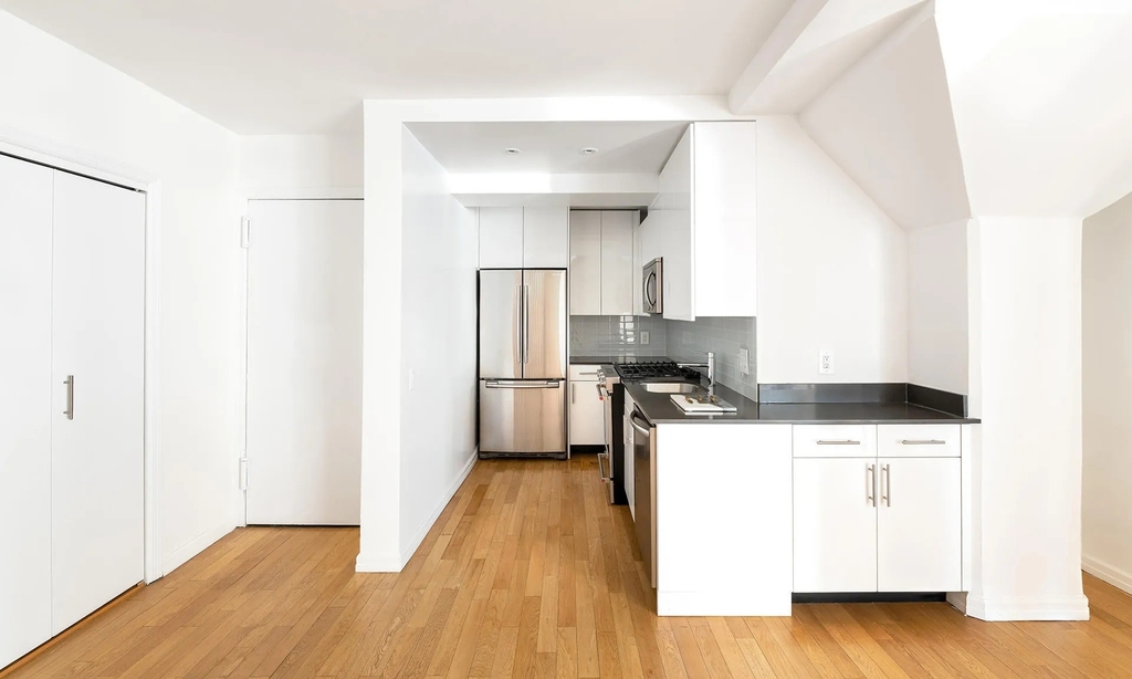 201 East 69th Street - Photo 1