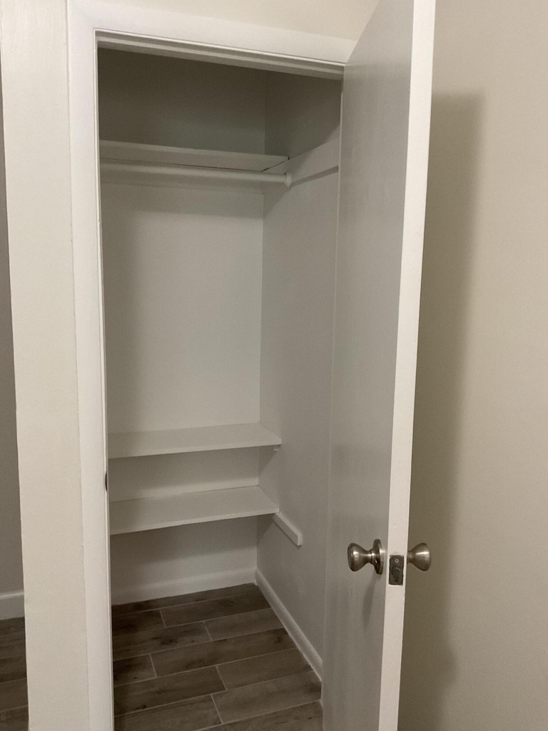 810 Park Place - Photo 13