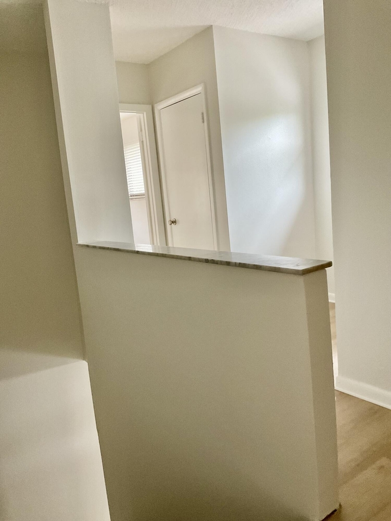 810 Park Place - Photo 21