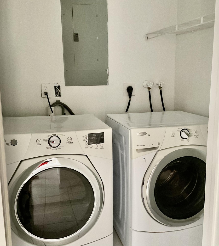 810 Park Place - Photo 10