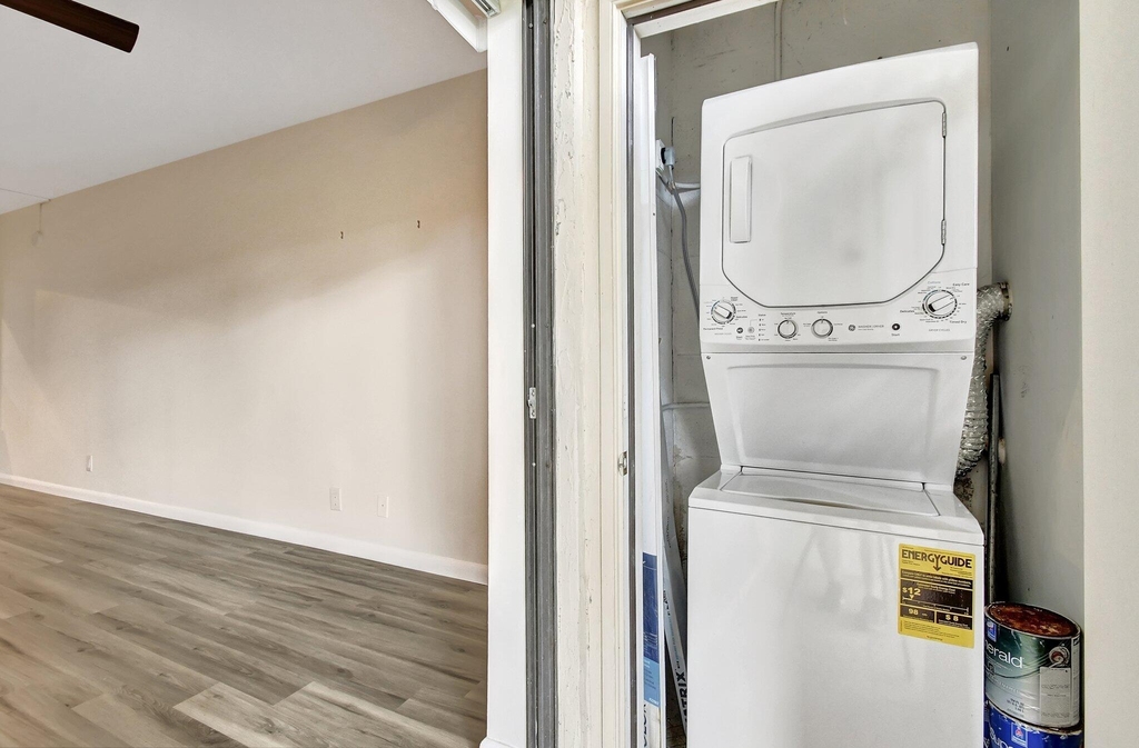 6660 Somerset Drive - Photo 11