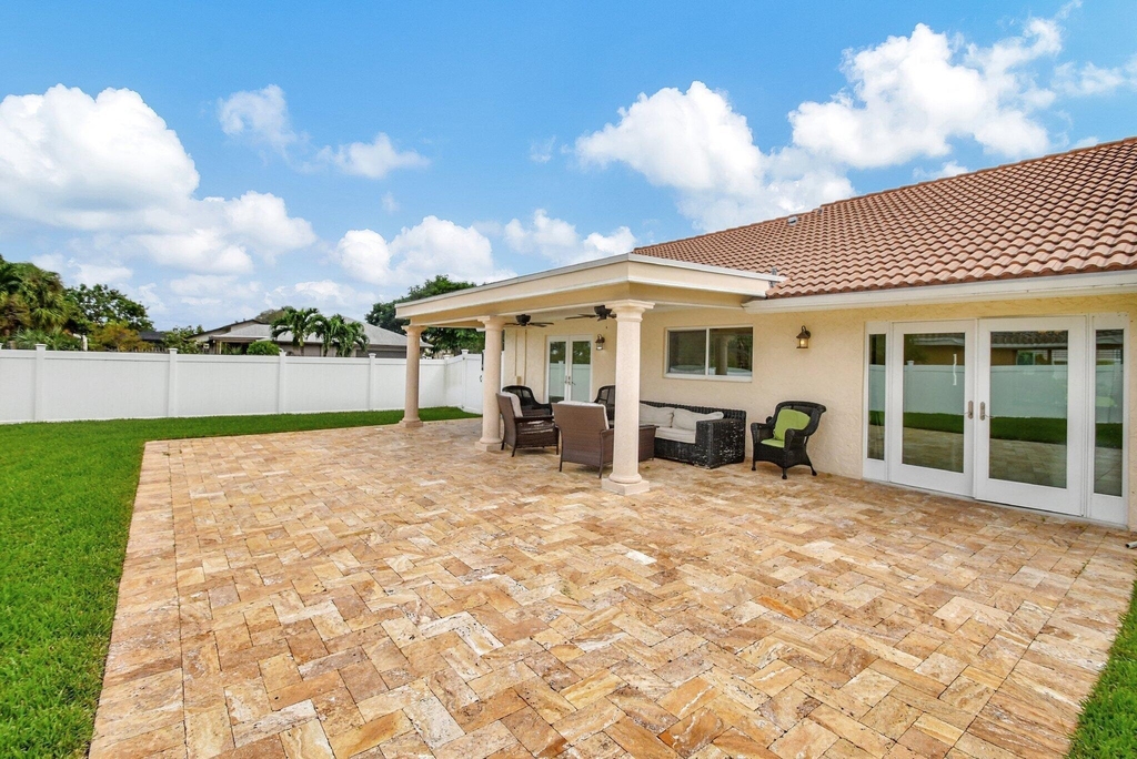 4471 Brandywine Drive - Photo 25