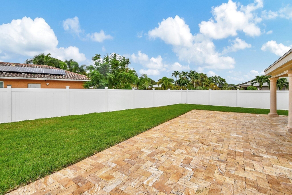 4471 Brandywine Drive - Photo 31