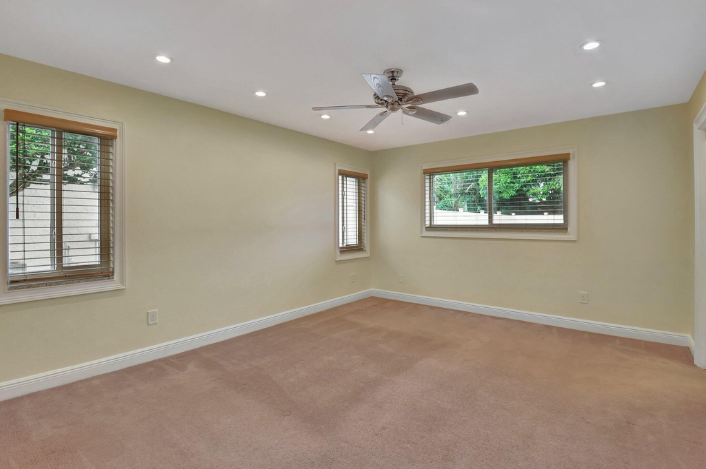 4471 Brandywine Drive - Photo 13