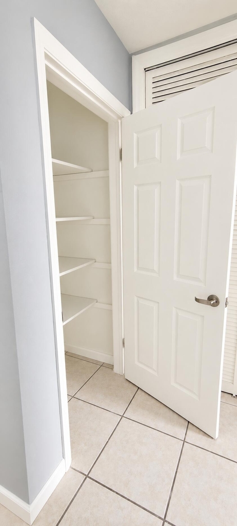 7221 Venetian Street - Photo 5