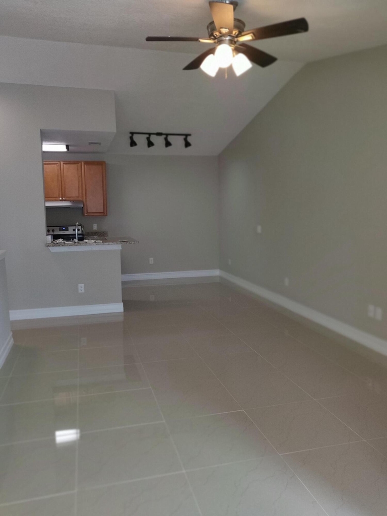 10330 S Fox Trail Road S - Photo 9