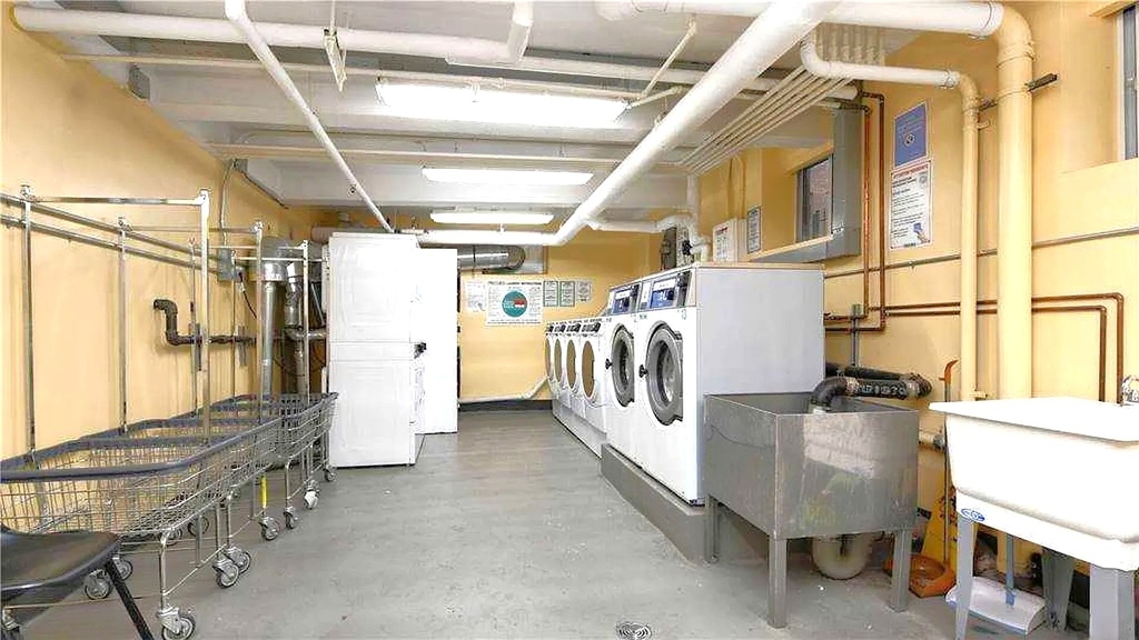 63-60 102nd Street - Photo 9