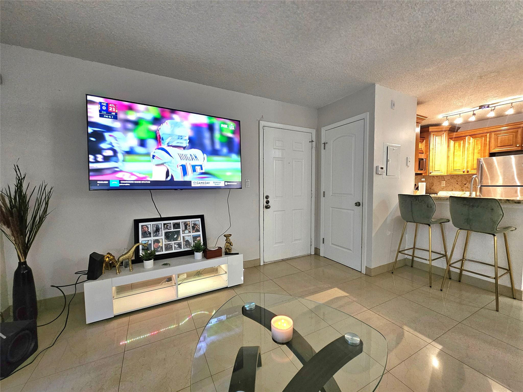 701 Lyons Road - Photo 3