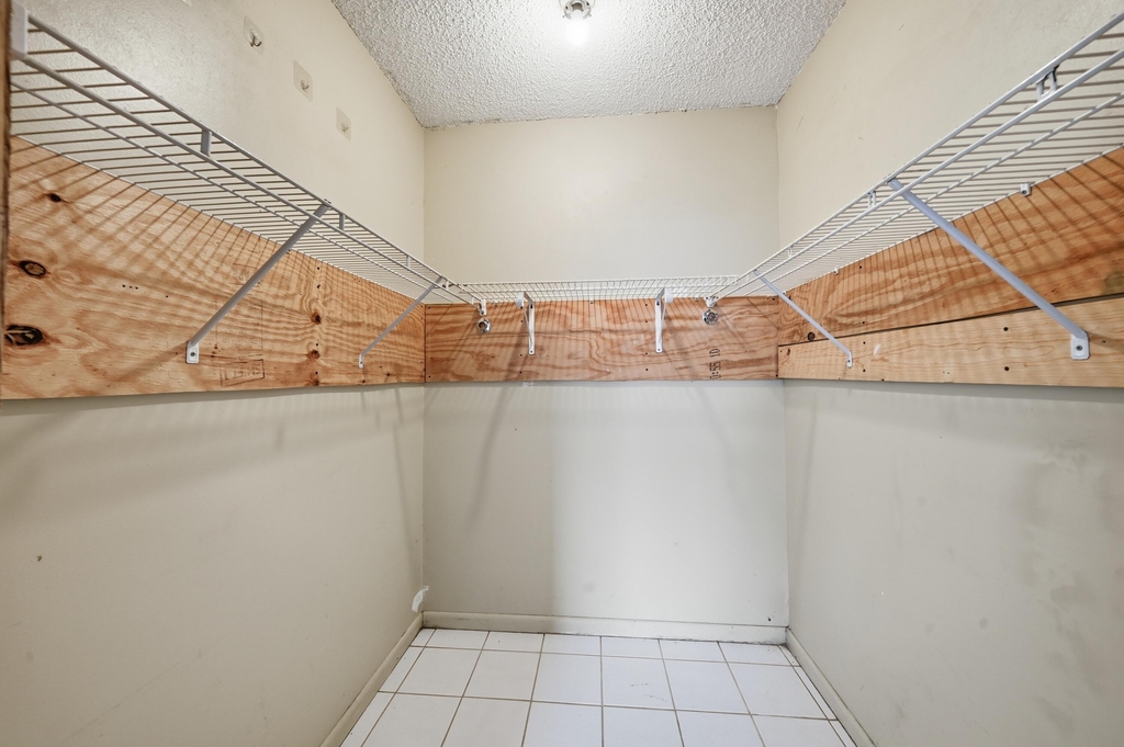 7875 Margate Boulevard - Photo 18