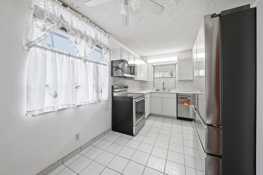 7875 Margate Boulevard - Photo 11