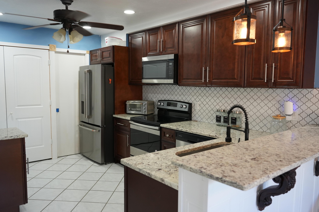 354 Maplecrest Circle - Photo 5