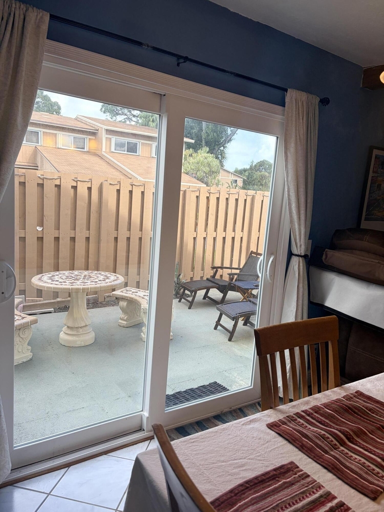 354 Maplecrest Circle - Photo 6