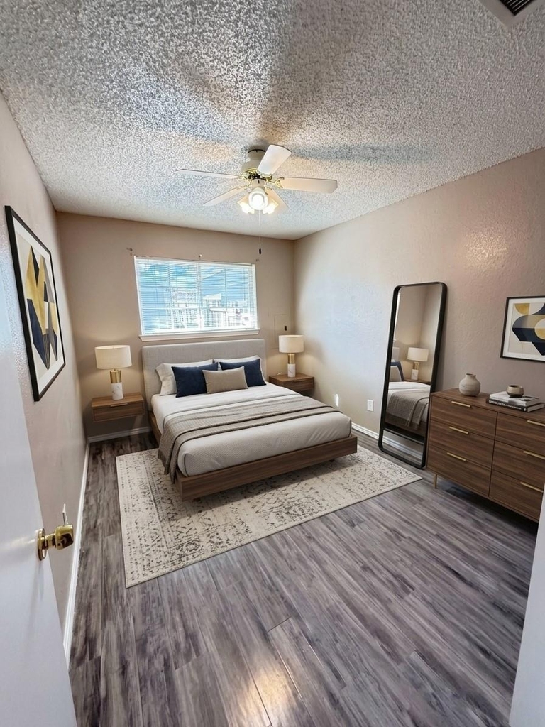 101 West Place - Photo 2