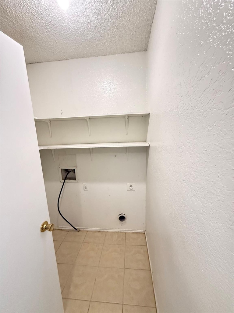 101 West Place - Photo 14