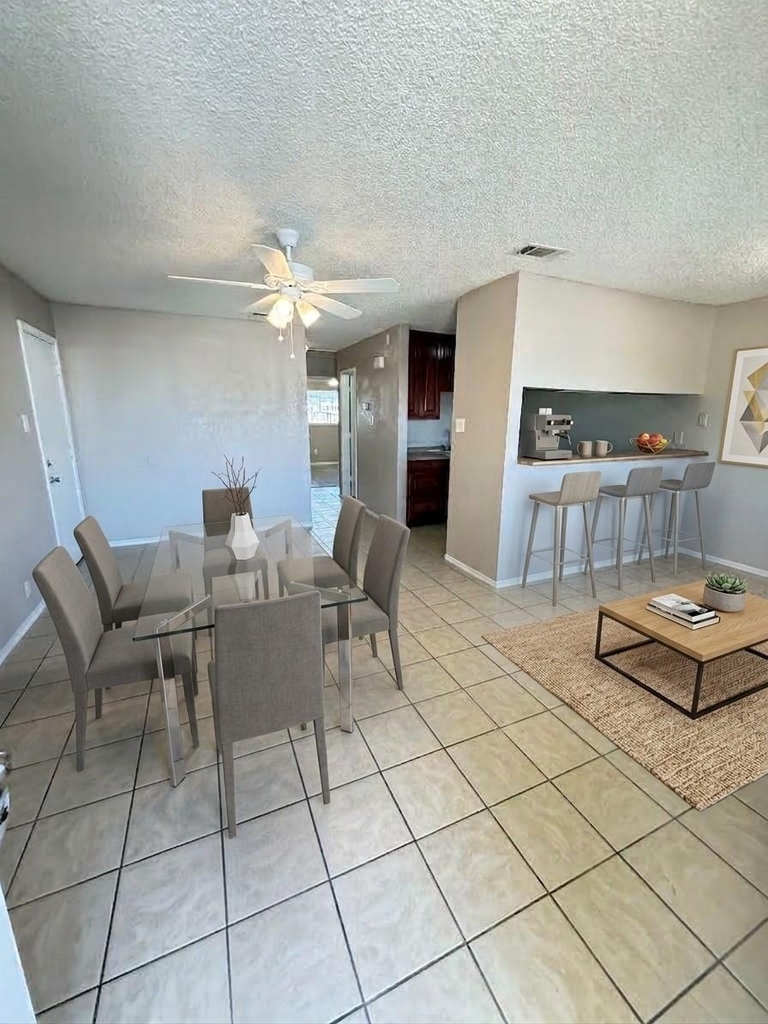 101 West Place - Photo 0