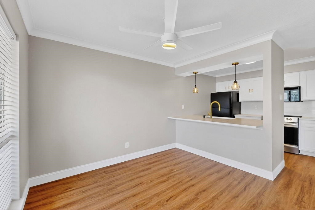 5919 E University Boulevard - Photo 13