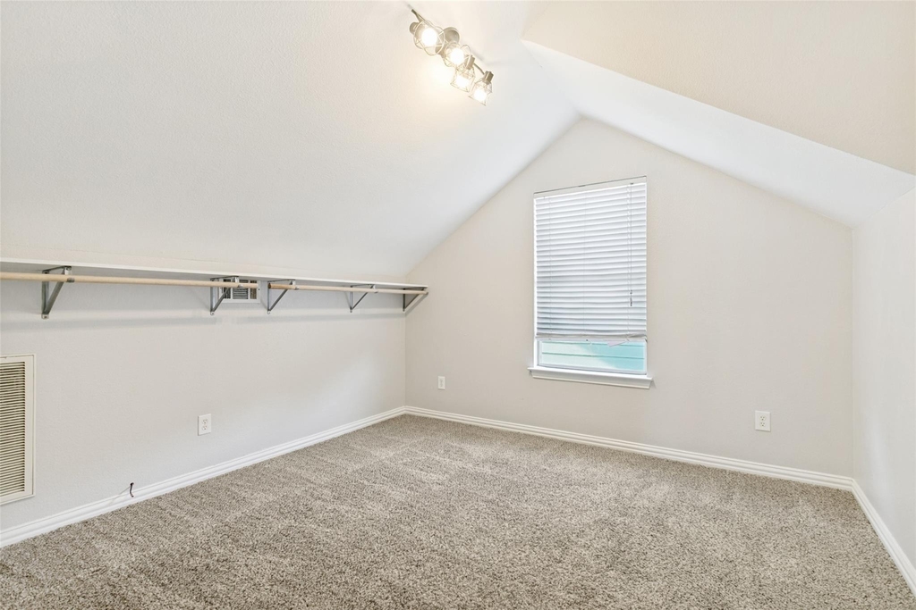 1219 Devonshire Drive - Photo 14