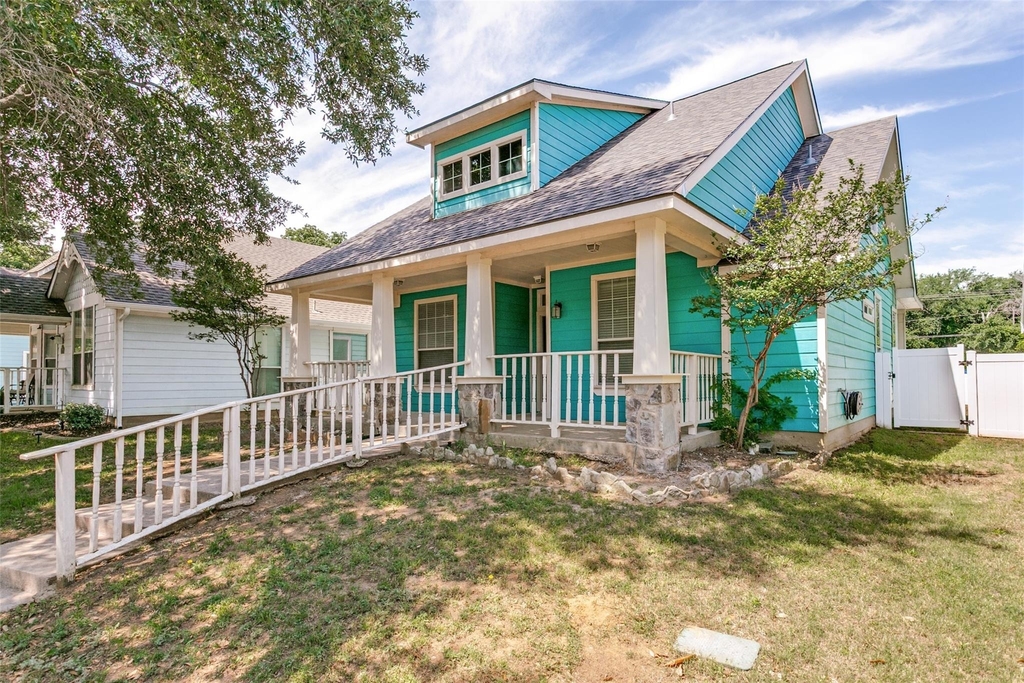 1219 Devonshire Drive - Photo 1