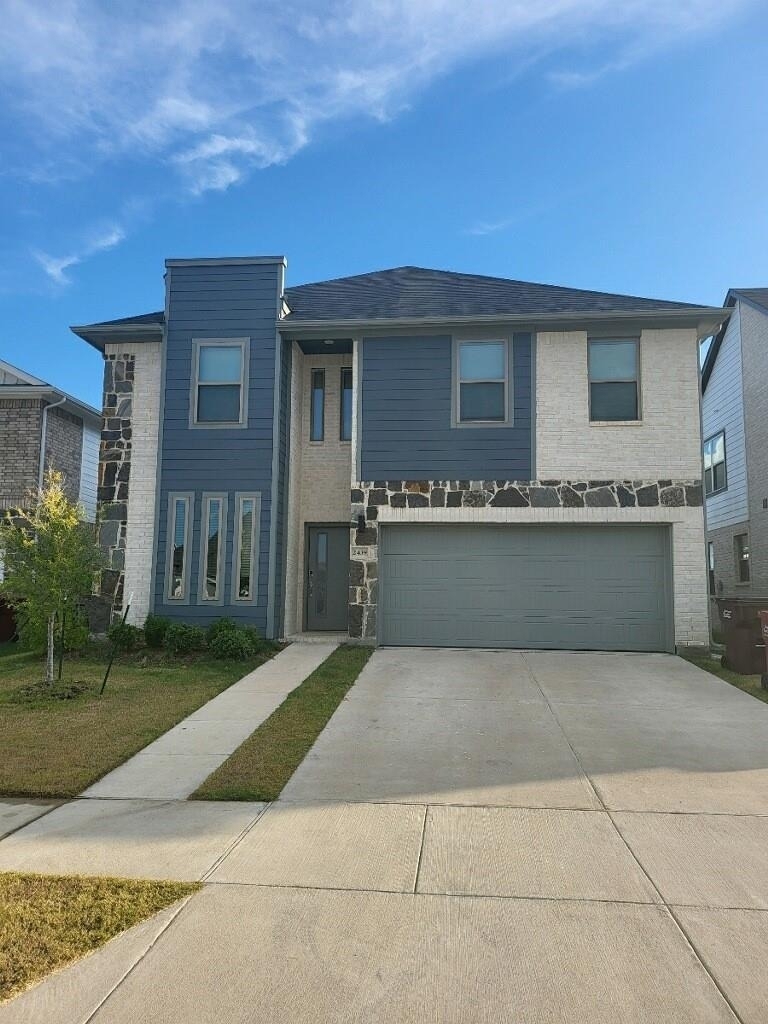 2439 Rocky Mountain Drive - Photo 0