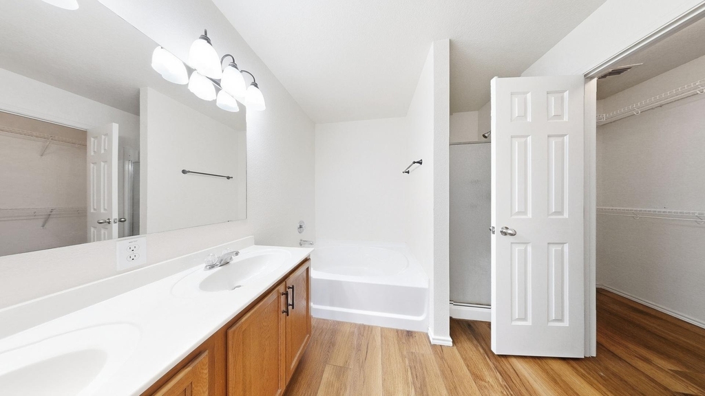1416 Primrose Lane - Photo 17