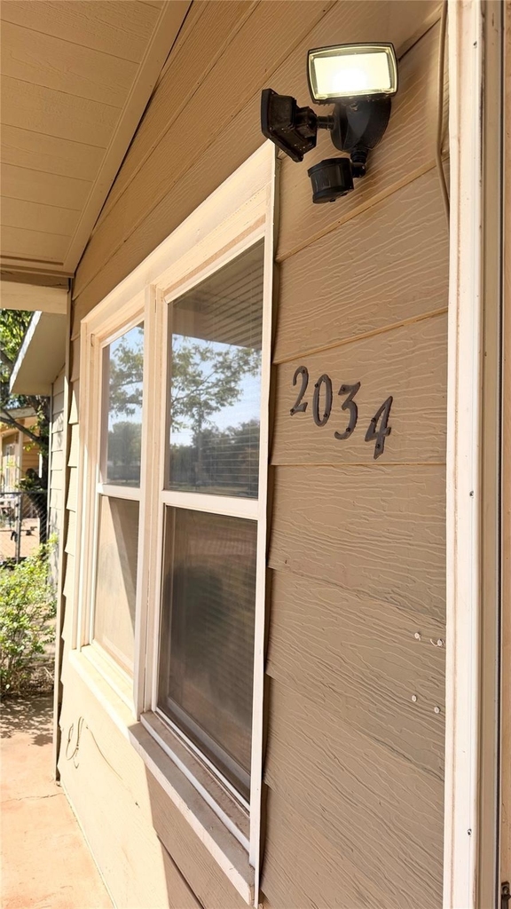 2034 Fannin Street - Photo 3