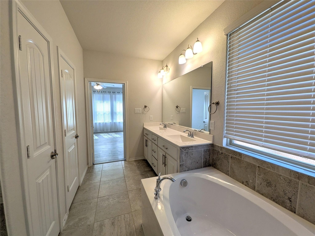 2424 Clay Creek Lane - Photo 24