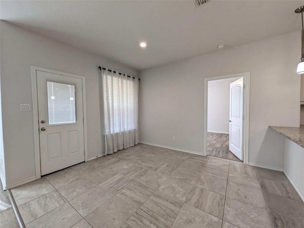 2424 Clay Creek Lane - Photo 18